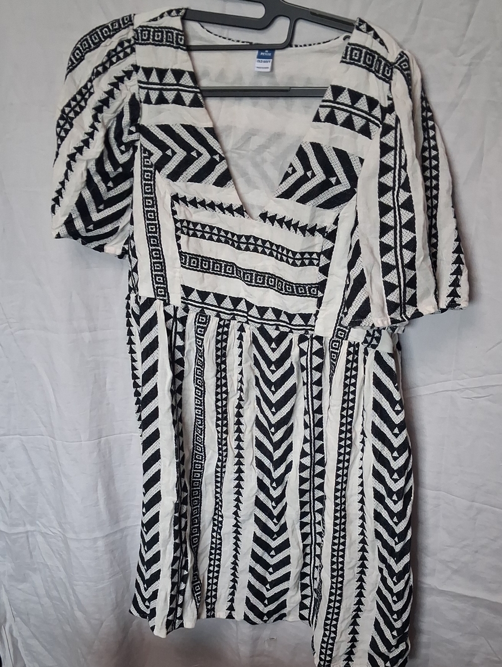 Old Navy And White Dress Petite M
